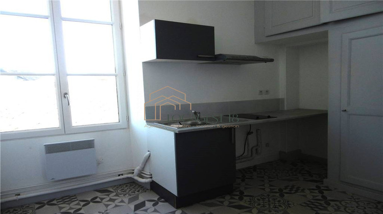 Ma-Cabane - Location Appartement BOURGES, 29 m²