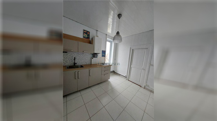 Ma-Cabane - Location Appartement BOURGES, 91 m²