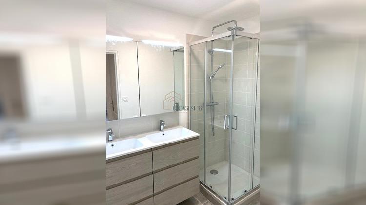 Ma-Cabane - Location Appartement BOURGES, 91 m²