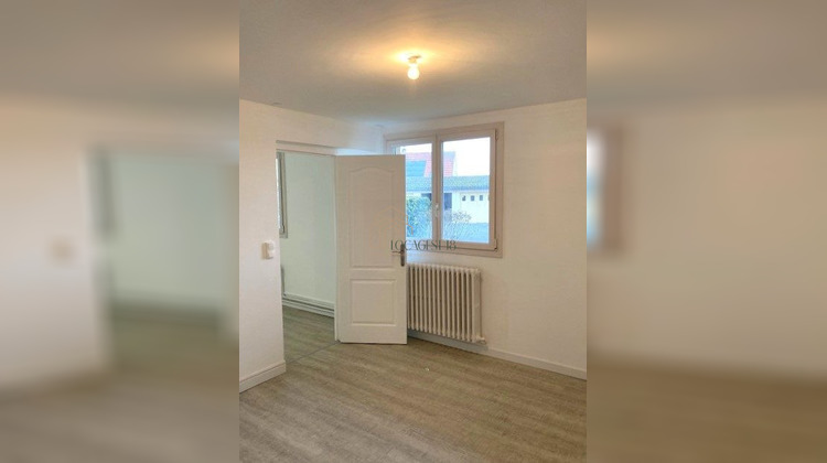 Ma-Cabane - Location Appartement BOURGES, 91 m²
