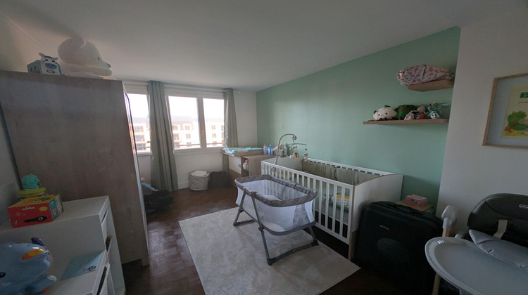 Ma-Cabane - Location Appartement BOURGES, 79 m²
