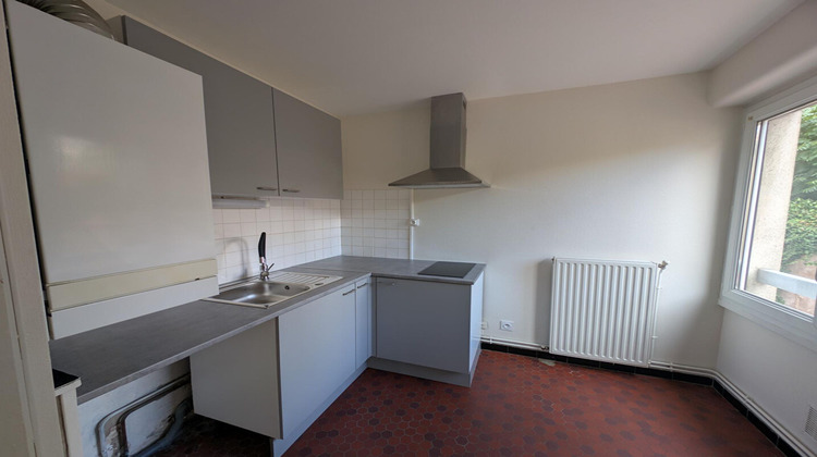 Ma-Cabane - Location Appartement BOURGES, 40 m²
