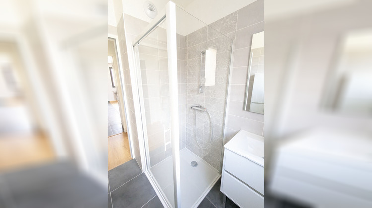 Ma-Cabane - Location Appartement BOURGES, 83 m²