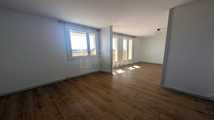 Ma-Cabane - Location Appartement BOURGES, 67 m²