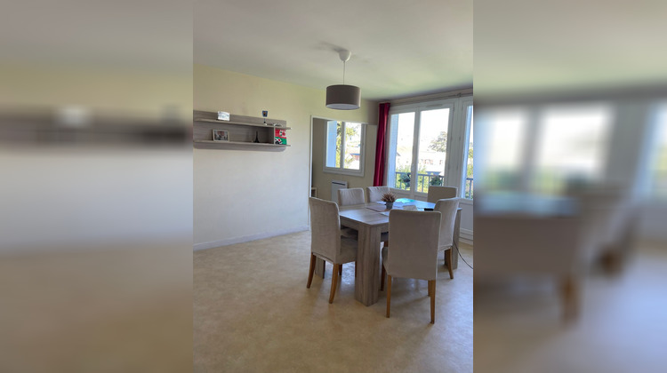 Ma-Cabane - Location Appartement Bourgoin-Jallieu, 69 m²