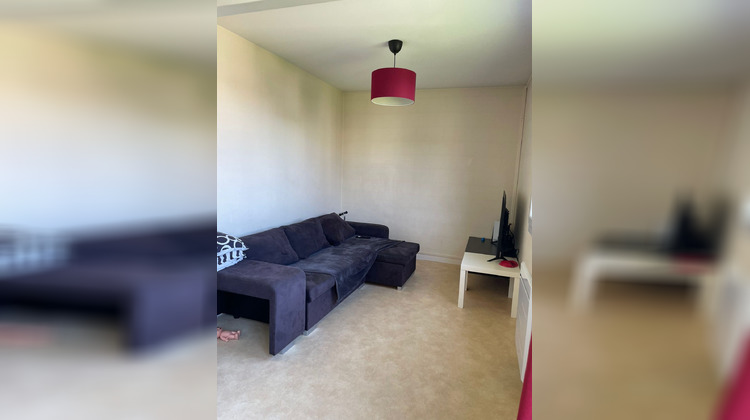 Ma-Cabane - Location Appartement Bourgoin-Jallieu, 69 m²