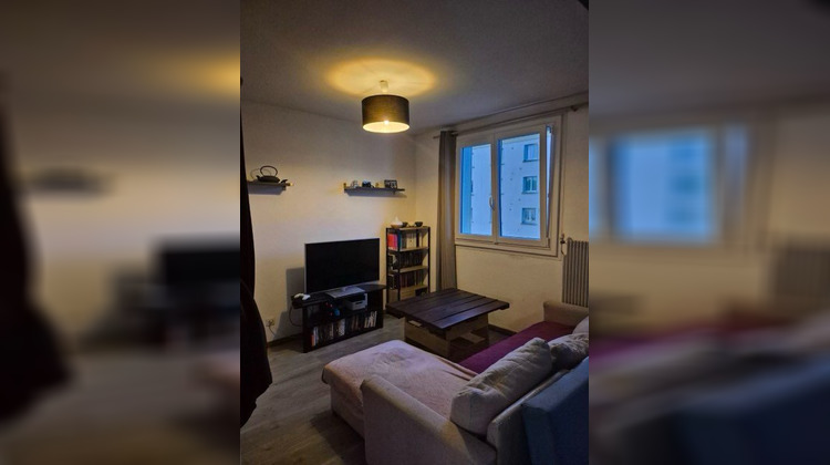 Ma-Cabane - Location Appartement Bourgoin-Jallieu, 56 m²