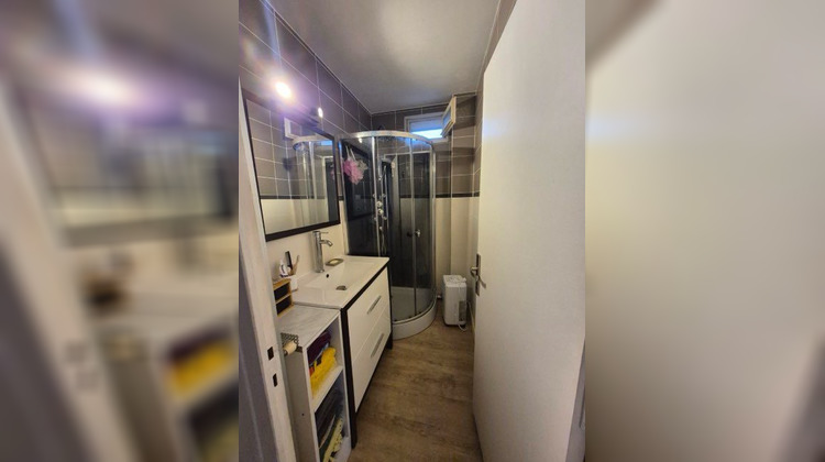 Ma-Cabane - Location Appartement Bourgoin-Jallieu, 56 m²