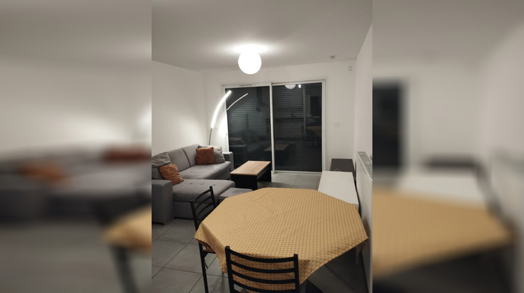 Ma-Cabane - Location Appartement Bourgoin-Jallieu, 47 m²