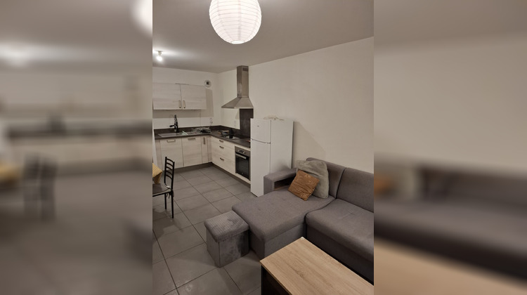 Ma-Cabane - Location Appartement Bourgoin-Jallieu, 47 m²