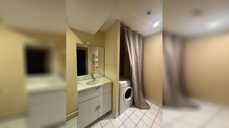 Ma-Cabane - Location Appartement BOURGOIN-JALLIEU, 47 m²