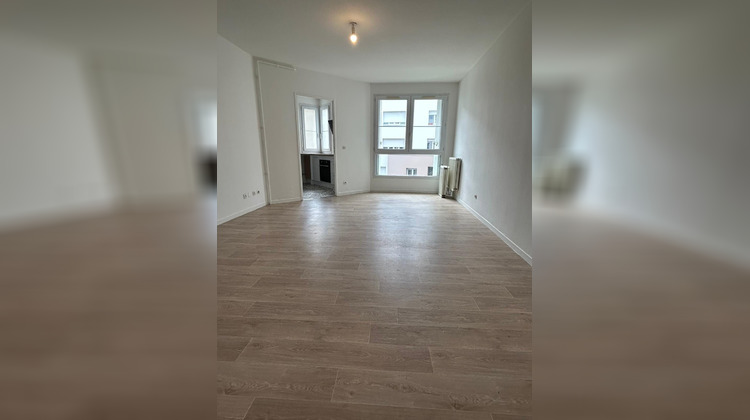 Ma-Cabane - Location Appartement Bourgoin-Jallieu, 93 m²