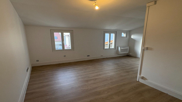 Ma-Cabane - Location Appartement BOURGOIN-JALLIEU, 31 m²