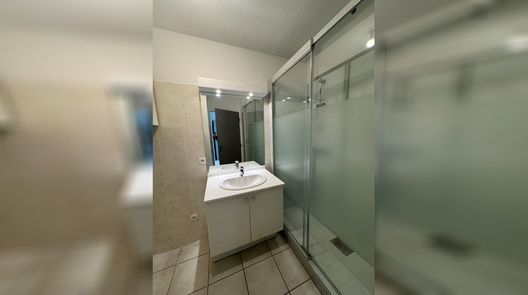 Ma-Cabane - Location Appartement BOURGOIN-JALLIEU, 49 m²