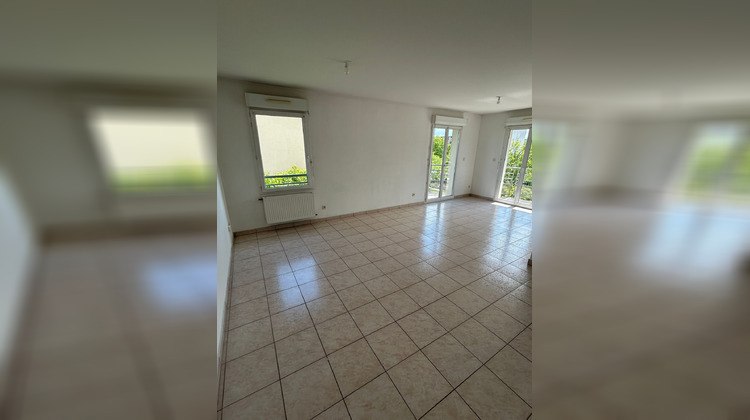 Ma-Cabane - Location Appartement Bourgoin-Jallieu, 53 m²
