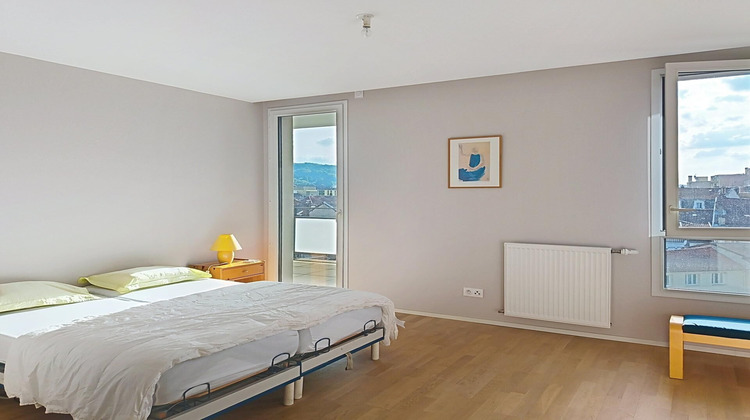 Ma-Cabane - Location Appartement Bourgoin-Jallieu, 90 m²