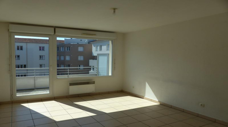 Ma-Cabane - Location Appartement BOURGOIN-JALLIEU, 42 m²