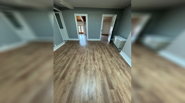 Ma-Cabane - Location Appartement Bourgoin-Jallieu, 52 m²