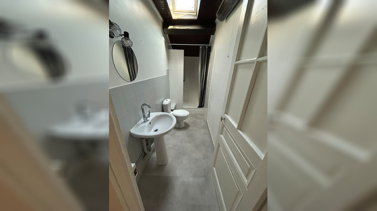 Ma-Cabane - Location Appartement Bourgoin-Jallieu, 52 m²