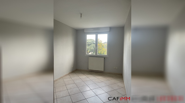 Ma-Cabane - Location Appartement BOURGOIN-JALLIEU, 123 m²