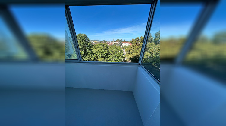 Ma-Cabane - Location Appartement Bourgoin-Jallieu, 61 m²
