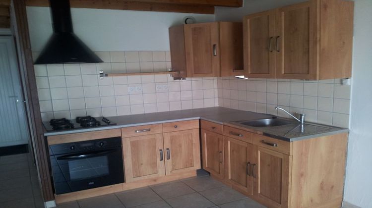 Ma-Cabane - Location Appartement BOURNEZEAU, 40 m²