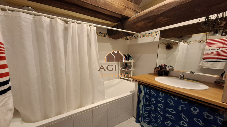 Ma-Cabane - Location Appartement Bourret, 77 m²