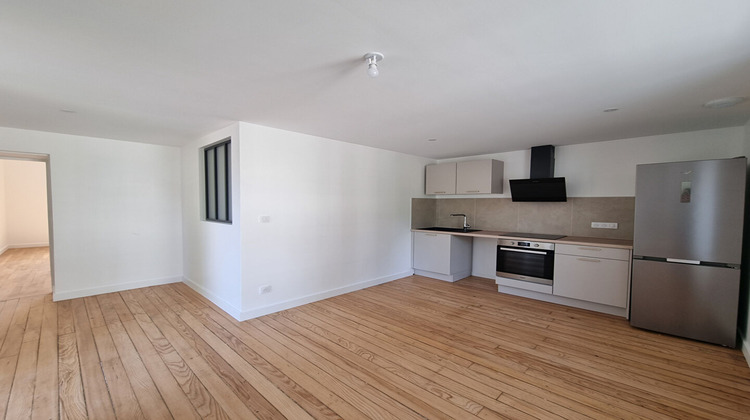 Ma-Cabane - Location Appartement BOUXIERES-AUX-DAMES, 59 m²