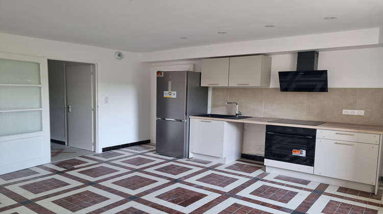 Ma-Cabane - Location Appartement BOUXIERES-AUX-DAMES, 39 m²