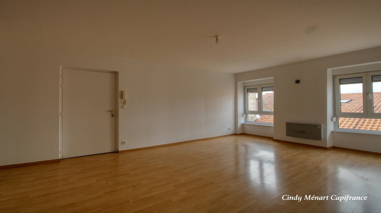 Ma-Cabane - Location Appartement BOUZONVILLE, 54 m²