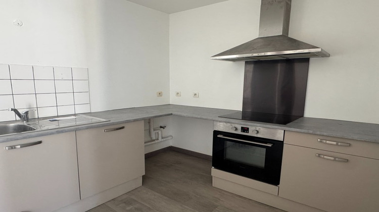 Ma-Cabane - Location Appartement BOUZONVILLE, 55 m²