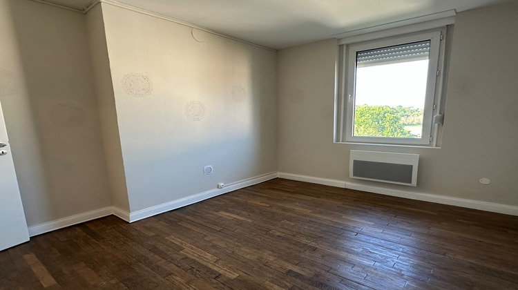 Ma-Cabane - Location Appartement BOUZONVILLE, 50 m²