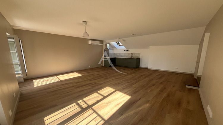 Ma-Cabane - Location Appartement BRACIEUX, 54 m²