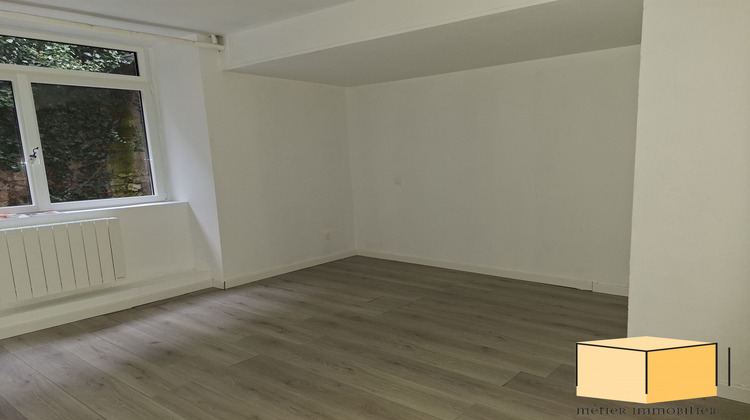 Ma-Cabane - Location Appartement Brégnier-Cordon, 48 m²
