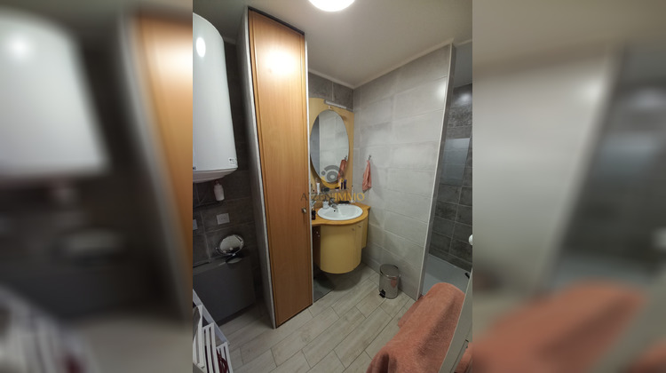 Ma-Cabane - Location Appartement Bressuire, 33 m²