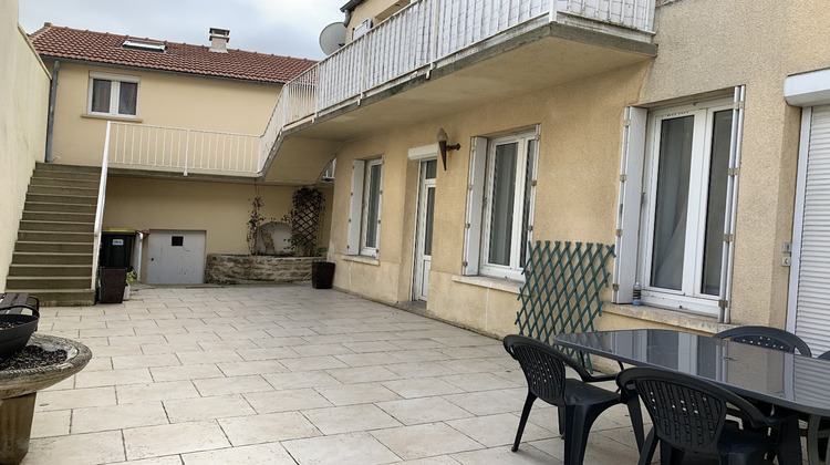 Ma-Cabane - Location Appartement BREUILLET, 31 m²