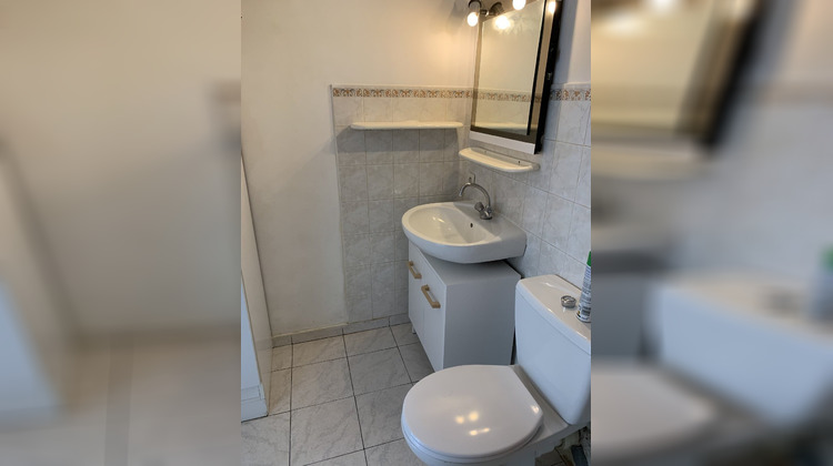 Ma-Cabane - Location Appartement BREUILLET, 31 m²