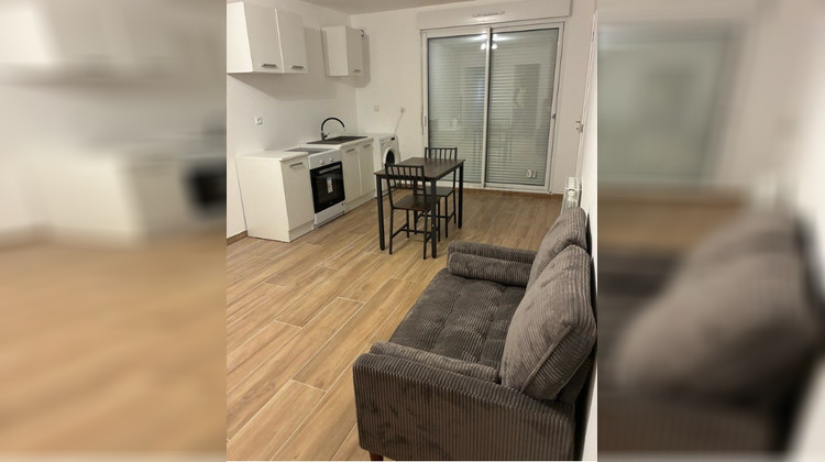 Ma-Cabane - Location Appartement BREUILLET, 45 m²