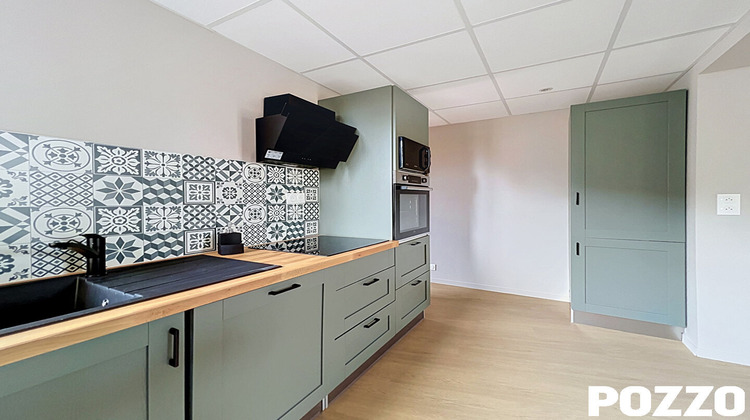 Ma-Cabane - Location Appartement BRICQUEBEC, 93 m²