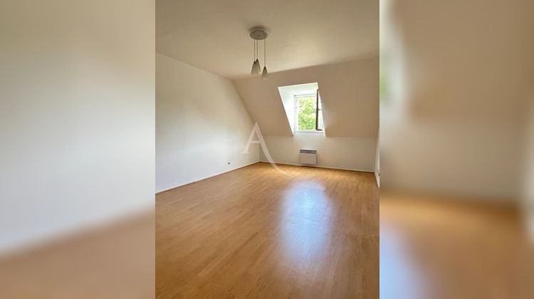 Ma-Cabane - Location Appartement BRIE-COMTE-ROBERT, 59 m²