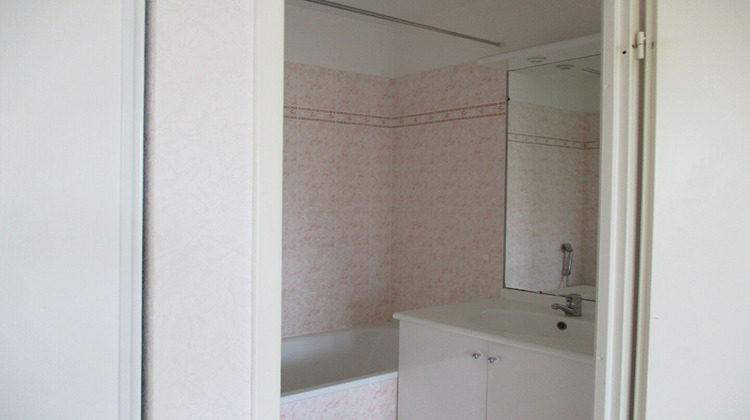 Ma-Cabane - Location Appartement BRIE-COMTE-ROBERT, 34 m²