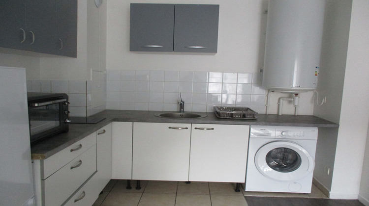 Ma-Cabane - Location Appartement BRIE-COMTE-ROBERT, 38 m²