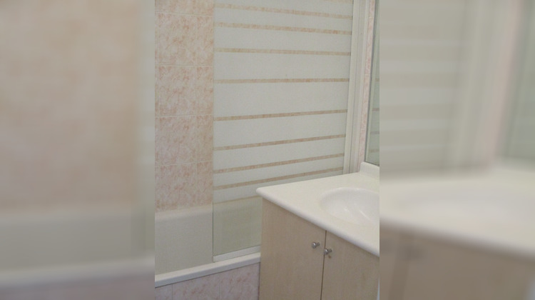 Ma-Cabane - Location Appartement BRIE-COMTE-ROBERT, 38 m²