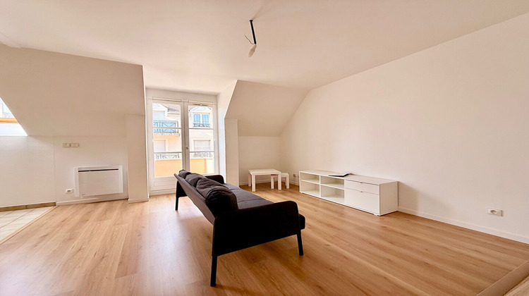 Ma-Cabane - Location Appartement BRIE-COMTE-ROBERT, 40 m²