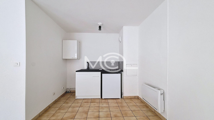 Ma-Cabane - Location Appartement Brie-Comte-Robert, 33 m²