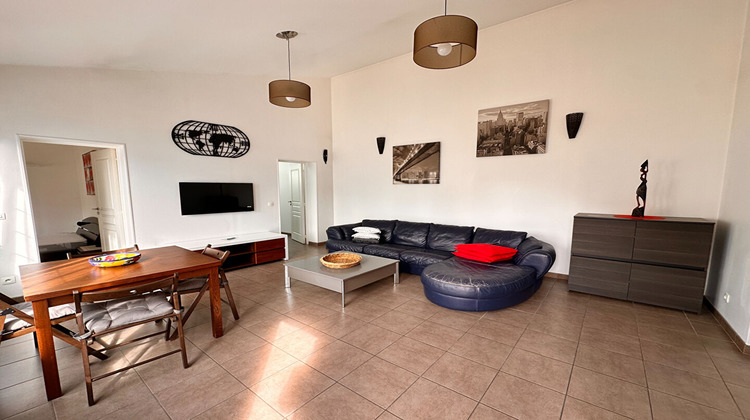 Ma-Cabane - Location Appartement BRIE-COMTE-ROBERT, 53 m²