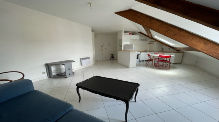 Ma-Cabane - Location Appartement BRIE-COMTE-ROBERT, 38 m²