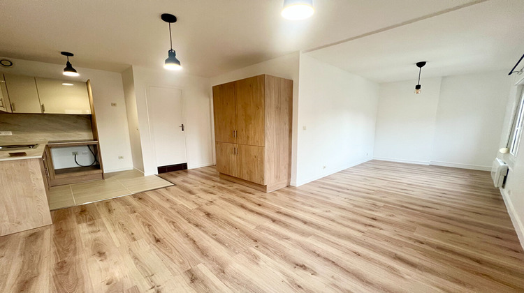 Ma-Cabane - Location Appartement BRIE-COMTE-ROBERT, 37 m²