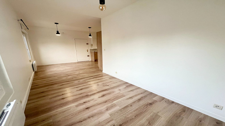 Ma-Cabane - Location Appartement BRIE-COMTE-ROBERT, 37 m²