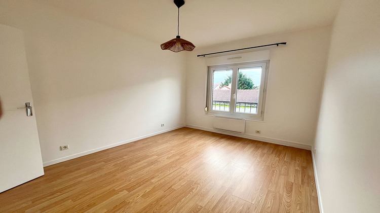 Ma-Cabane - Location Appartement BRIE-COMTE-ROBERT, 37 m²